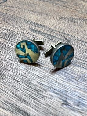 Vintage Turquoise and Sterling Silver Native American Round Cufflinks